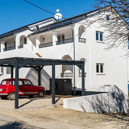 Ocean Breeze Terracce Apartmán *