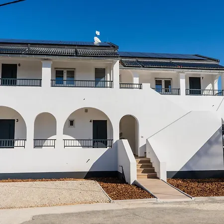 Ocean Breeze Terracce Appartement *